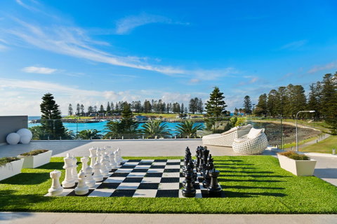 Belle Vue- Penthouse At Black Beach - Australian Directory 14