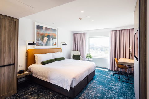 Novotel Sydney Darling Square - Australian Directory 31