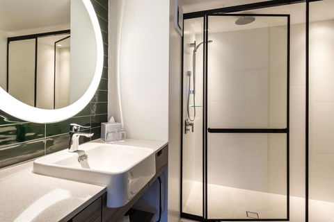 Novotel Sydney Darling Square - Australian Directory 8