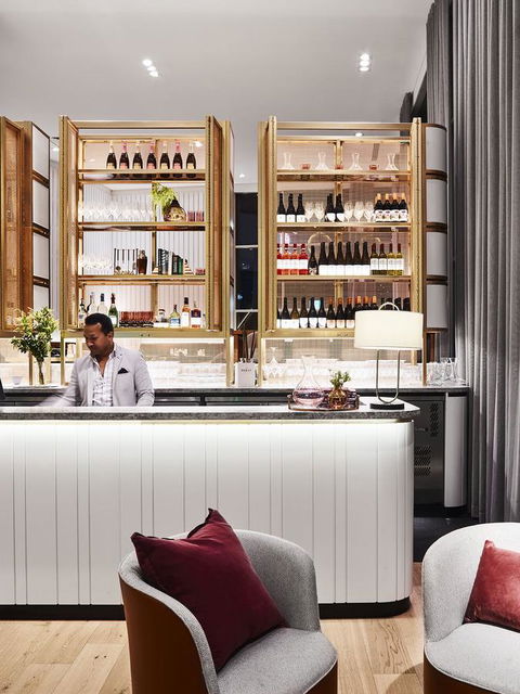 Novotel Sydney Darling Square - Australian Directory 11