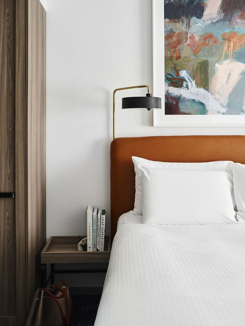 Novotel Sydney Darling Square - Australian Directory 35