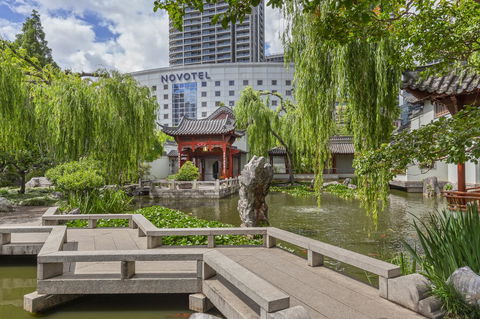 Novotel Sydney Darling Square - Australian Directory 12