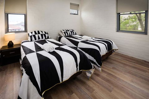 Bluegum Apartments Newcastle - Australian Directory 24