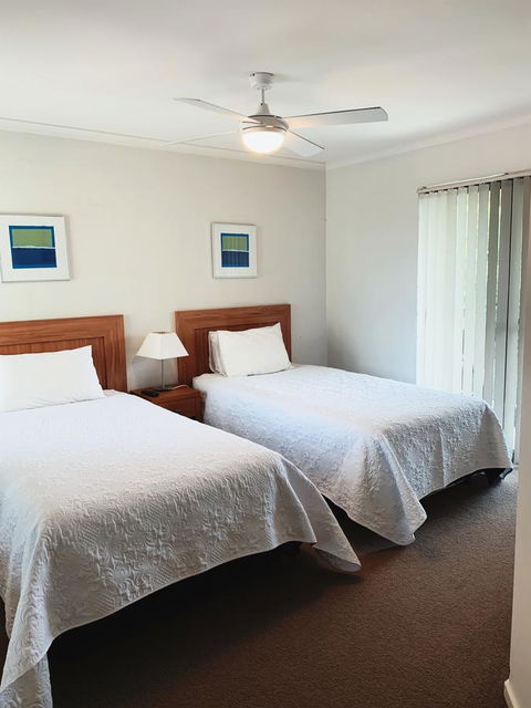 Seachange 3 - Australian Directory 6