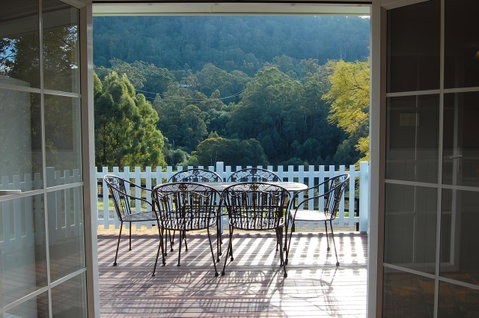 Cadair Cottages - Australian Directory 2