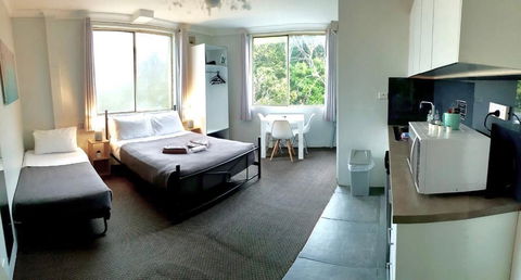 Manly Beachside Apartments - Australian Directory 8