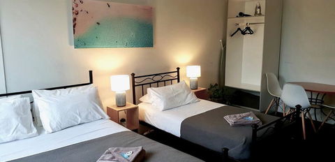 Manly Beachside Apartments - Australian Directory 7