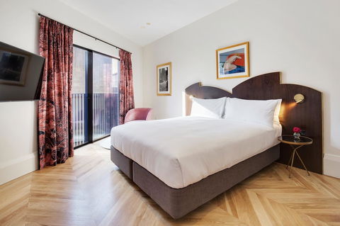 Crystalbrook Albion - Australian Directory 4