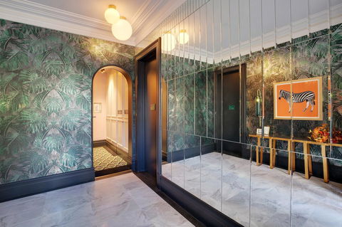 Crystalbrook Albion - Australian Directory 17