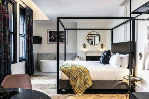 Crystalbrook Albion - Australian Directory 26