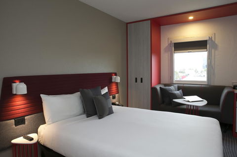 Ibis Sydney Airport - Australian Directory 1