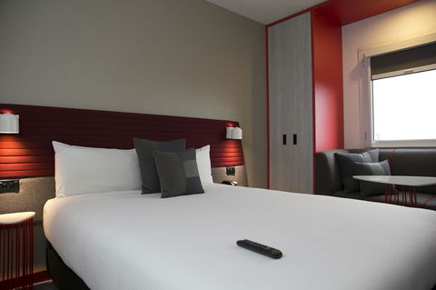 Ibis Sydney Airport - Australian Directory 8
