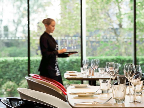 Ibis Sydney Airport - Australian Directory 37