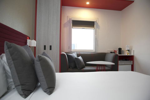 Ibis Sydney Airport - Australian Directory 0