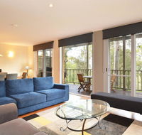 Villa De Saran located within Cypress Lakes - Australian Directory