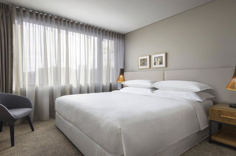 Four Points By Sheraton Sydney, Central Park - Australian Directory 40