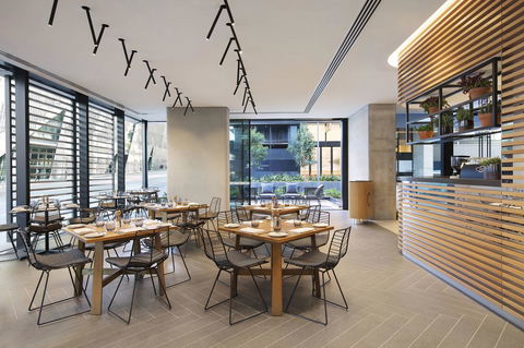 Four Points By Sheraton Sydney, Central Park - Australian Directory 26