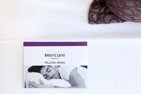 Mercure Sydney - Australian Directory 33