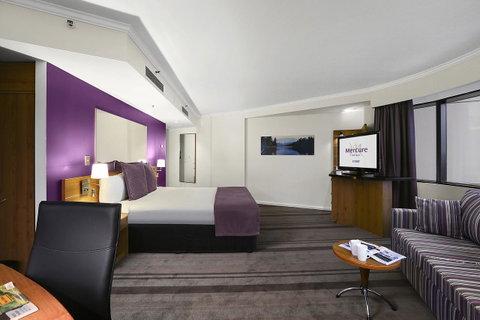 Mercure Sydney - Australian Directory 34
