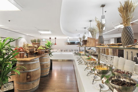 Mercure Sydney - Australian Directory 14