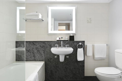 Mercure Sydney - Australian Directory 28