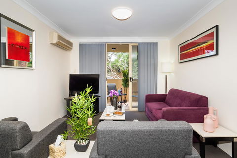 Eastwood Furnished Apartments - Australian Directory 1