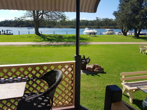 Amaroo Resort - Australian Directory 20