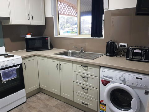 Amaroo Resort - Australian Directory 15