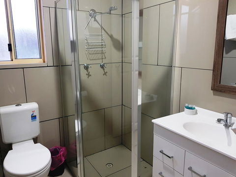 Amaroo Resort - Australian Directory 13