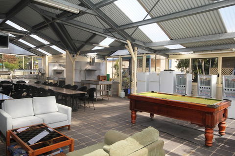 Amaroo Resort - Australian Directory 2