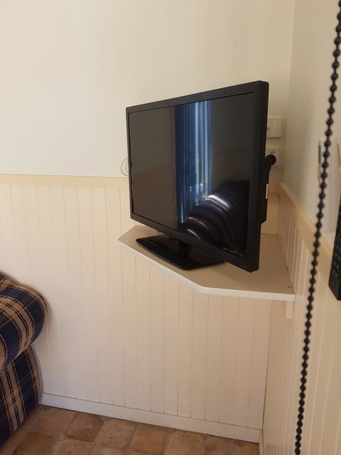 Amaroo Resort - Australian Directory 19