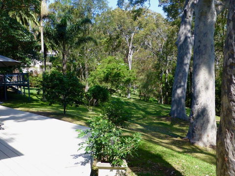 The Retreat At Palm Beach - Australian Directory 3
