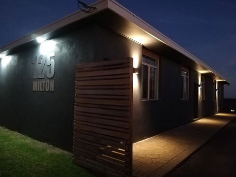 125 Milton - Australian Directory 12
