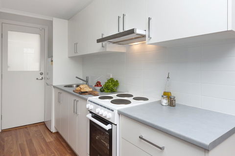 125 Milton - Australian Directory 2