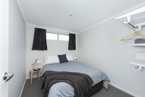125 Milton - Australian Directory 6