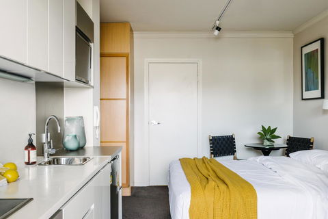 Veriu Randwick - Australian Directory 18