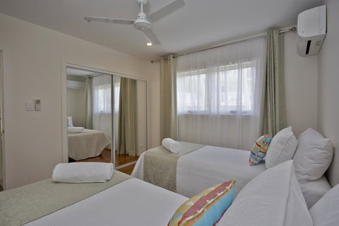 Estoy Cabarita - Australian Directory 23