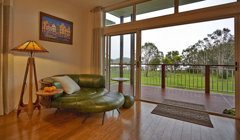 Estoy Cabarita - Australian Directory 35