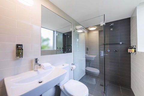 Haven Glebe - Australian Directory 22