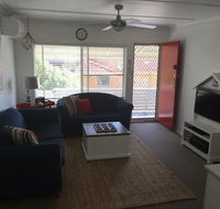 Tomaree Lodge - Australian Directory