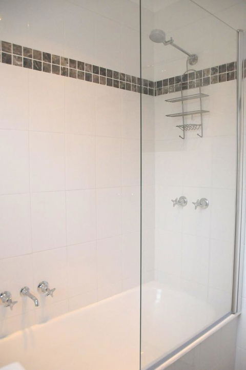 Bush & Bay Cottage - Australian Directory 11