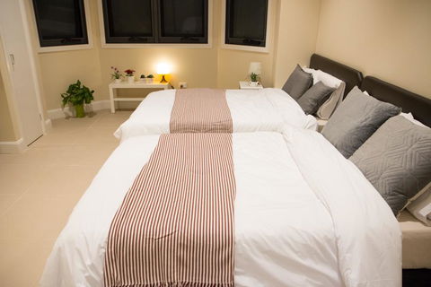 T&M HOUSE - Australian Directory 35