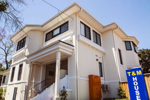 T&M HOUSE - Australian Directory 40