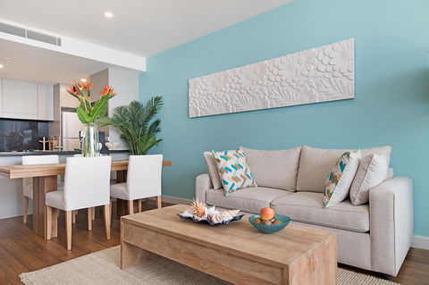 Arena Luxury Beachfront Apartment - Australian Directory 34