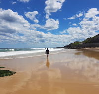 Arena Luxury Beachfront Apartment - Australian Directory