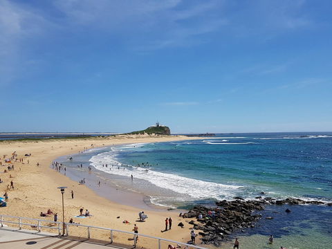 Arena Luxury Beachfront Apartment - Australian Directory 2