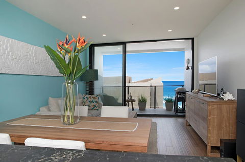Arena Luxury Beachfront Apartment - Australian Directory 23