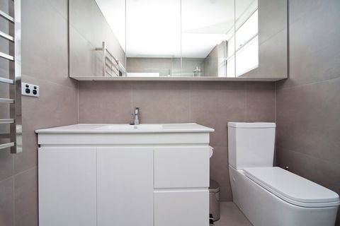 Gorgeous Coogee Views 2 Beds WT21 - Australian Directory 6