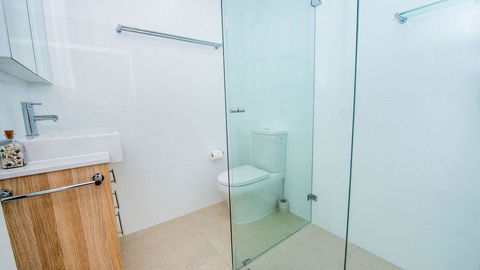 SUNSET@CORLETTE - Australian Directory 11