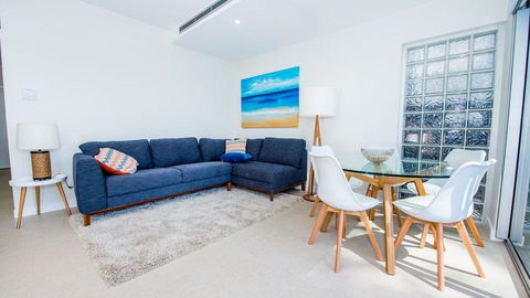 SUNSET@CORLETTE - Australian Directory 5